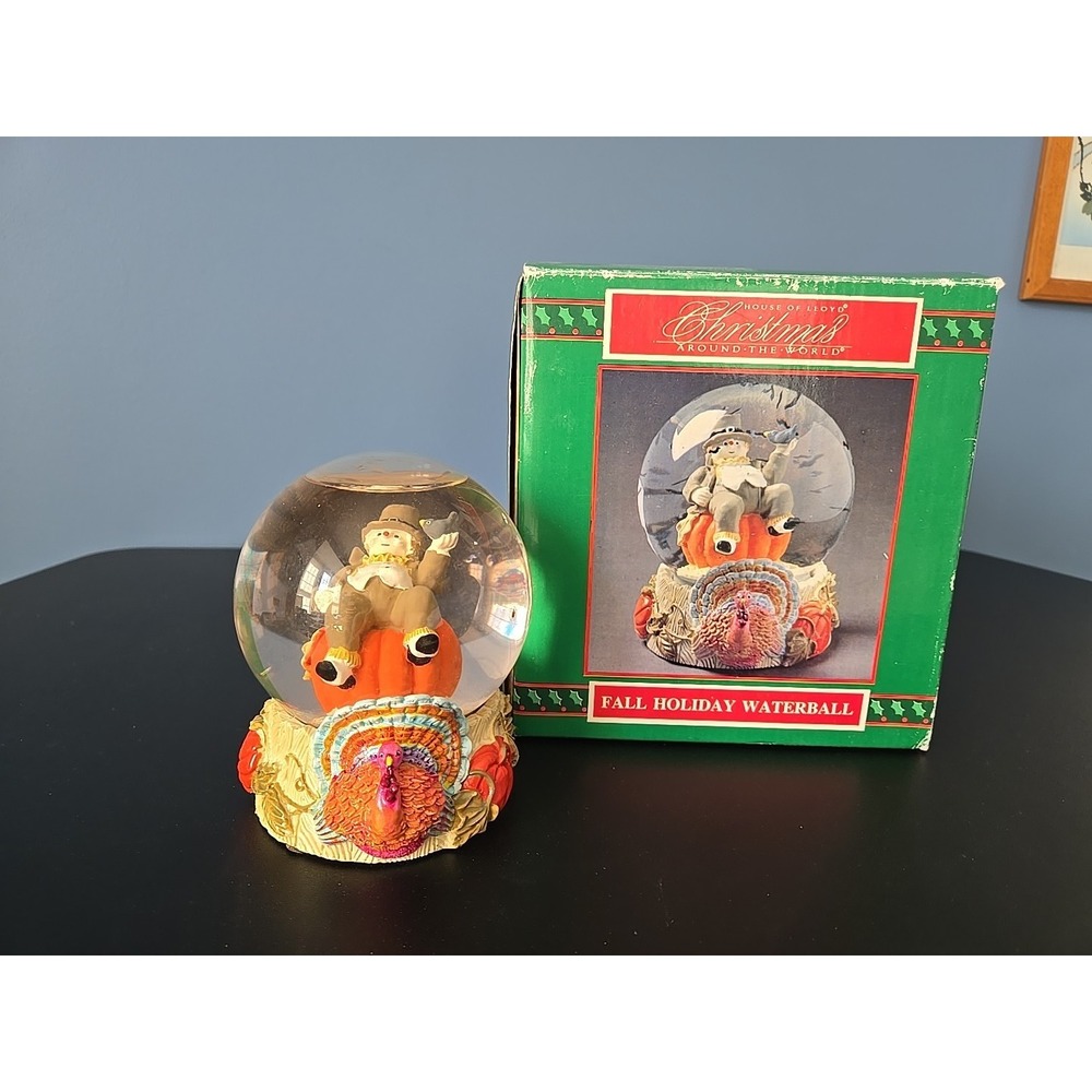 House‎ Of Lloyd Christmas Around The World Fall Holiday Waterball Scarecrow Vtg
